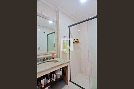 Apartamento à venda com 69m², 2 quartos e 1 vaga Apartamento à venda com 69m², 2 quartos e 1 vagaBanheiro