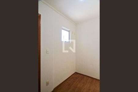 Apartamento à venda com 69m², 2 quartos e 1 vaga Apartamento à venda com 69m², 2 quartos e 1 vagaQuarto de Serviço