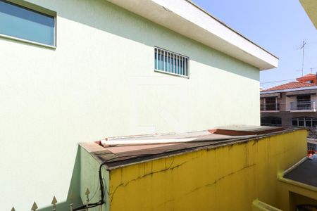 Casa à venda com 173m², 3 quartos e 4 vagas Casa à venda com 173m², 3 quartos e 4 vagasVista