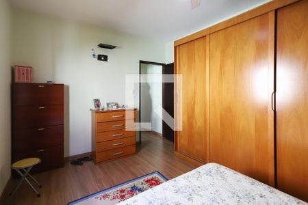 Casa à venda com 173m², 3 quartos e 4 vagas Casa à venda com 173m², 3 quartos e 4 vagasSuíte 1