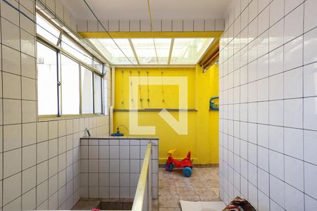 Casa à venda com 173m², 3 quartos e 4 vagas Casa à venda com 173m², 3 quartos e 4 vagasLavanderia