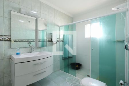 Casa à venda com 173m², 3 quartos e 4 vagas Casa à venda com 173m², 3 quartos e 4 vagasBanheiro da Suíte 1