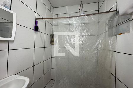 Casa à venda com 88m², 3 quartos e 2 vagasBanheiro