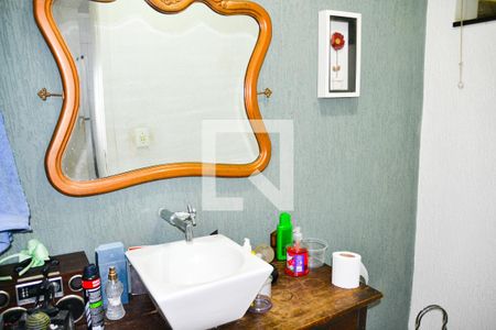 Casa à venda com 165m², 2 quartos e 2 vagas Casa à venda com 165m², 2 quartos e 2 vagasBanheiro social 2