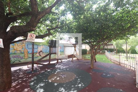 Apartamento para alugar com 50m², 2 quartos e 1 vagaÁrea comum - Playground