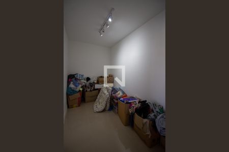 Casa de condomínio à venda com 220m², 4 quartos e 2 vagasCloset da Suíte 