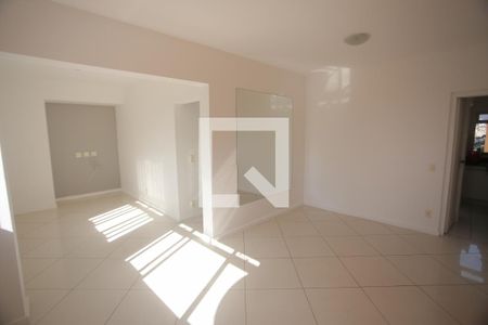 Sala de apartamento para alugar com 2 quartos, 75m² em Jardim América, Belo Horizonte