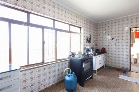 Casa à venda com 238m², 5 quartos e 5 vagasCozinha 1