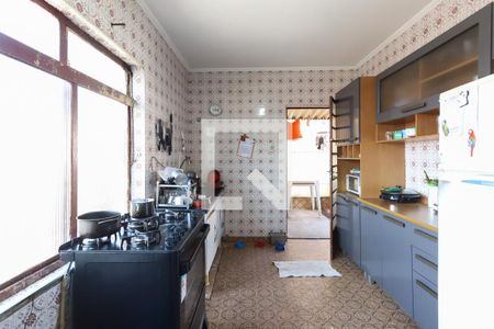 Casa à venda com 238m², 5 quartos e 5 vagasCozinha 1