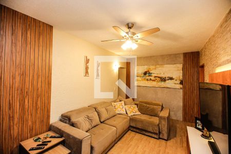 Sala de casa à venda com 5 quartos, 200m² em Jardim Vila Formosa, São Paulo