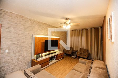 Sala de casa à venda com 5 quartos, 200m² em Jardim Vila Formosa, São Paulo