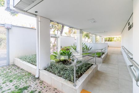 Apartamento à venda com 108m², 3 quartos e 2 vagas Apartamento à venda com 108m², 3 quartos e 2 vagasEntrada
