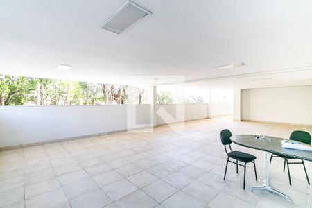 Apartamento à venda com 100m², 3 quartos e 2 vagas Apartamento à venda com 100m², 3 quartos e 2 vagasÁrea comum