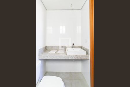 Apartamento à venda com 100m², 3 quartos e 2 vagas Apartamento à venda com 100m², 3 quartos e 2 vagasBanheiro da Suíte