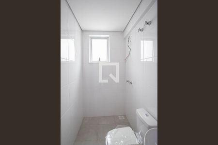 Apartamento à venda com 92m², 3 quartos e 2 vagas Apartamento à venda com 92m², 3 quartos e 2 vagasBanheiro Social