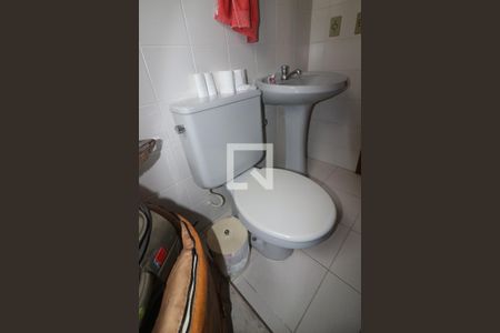 Apartamento à venda com 216m², 2 quartos e 2 vagas Apartamento à venda com 216m², 2 quartos e 2 vagasBanheiro 2