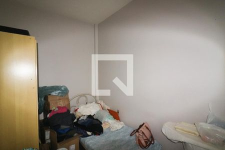 Apartamento à venda com 216m², 2 quartos e 2 vagas Apartamento à venda com 216m², 2 quartos e 2 vagasQuarto de Serviço