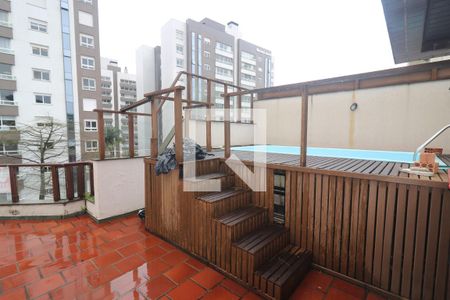 Apartamento à venda com 216m², 2 quartos e 2 vagas Apartamento à venda com 216m², 2 quartos e 2 vagasTerraço