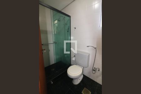 Apartamento à venda com 216m², 2 quartos e 2 vagas Apartamento à venda com 216m², 2 quartos e 2 vagasBanheiro da Suíte