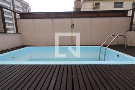 Apartamento à venda com 216m², 2 quartos e 2 vagas Apartamento à venda com 216m², 2 quartos e 2 vagasÁrea comum