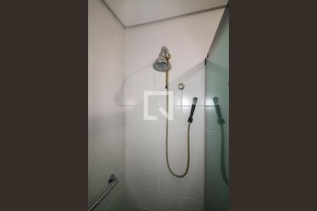 Apartamento à venda com 216m², 2 quartos e 2 vagas Apartamento à venda com 216m², 2 quartos e 2 vagasBanheiro da Suíte