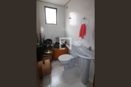 Apartamento à venda com 216m², 2 quartos e 2 vagas Apartamento à venda com 216m², 2 quartos e 2 vagasBanheiro 2