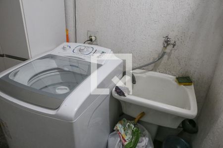 Casa à venda com 160m², 3 quartos e 2 vagas Casa à venda com 160m², 3 quartos e 2 vagasÁrea de Serviço