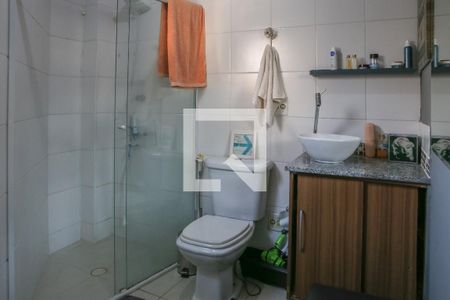 Casa à venda com 160m², 3 quartos e 2 vagas Casa à venda com 160m², 3 quartos e 2 vagasBanheiro da Suíte 2