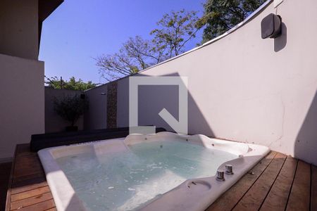 Casa à venda com 550m², 4 quartos e 2 vagas Casa à venda com 550m², 4 quartos e 2 vagasÁrea de Lazer