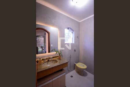 Lavabo de casa para alugar com 4 quartos, 550m² em Saúde, São Paulo