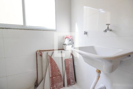 Apartamento à venda com 37m², 2 quartos e sem vaga Apartamento à venda com 37m², 2 quartos e sem vagaÁrea de serviço