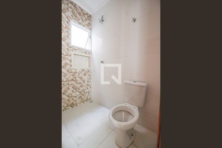 Apartamento à venda com 37m², 2 quartos e sem vaga Apartamento à venda com 37m², 2 quartos e sem vagaBanheiro