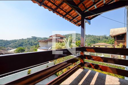 Casa de condomínio à venda com 460m², 5 quartos e 2 vagas Casa de condomínio à venda com 460m², 5 quartos e 2 vagasVaranda Quarto 4