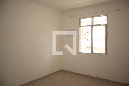 Quarto de casa de condomínio para alugar com 1 quarto, 40m² em Vista Alegre, Rio de Janeiro