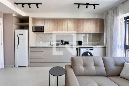 Sala de kitnet/studio para alugar com 1 quarto, 40m² em Vila Pompéia, São Paulo