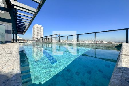 Studio para alugar com 40m², 1 quarto e 1 vaga Studio para alugar com 40m², 1 quarto e 1 vagaÁrea comum - Piscina