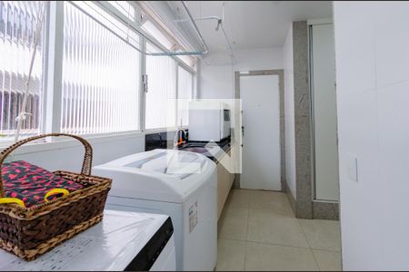 Apartamento à venda com 103m², 3 quartos e 1 vaga Apartamento à venda com 103m², 3 quartos e 1 vagaÁrea de serviço