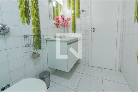 Apartamento à venda com 103m², 3 quartos e 1 vaga Apartamento à venda com 103m², 3 quartos e 1 vagaBanheiro