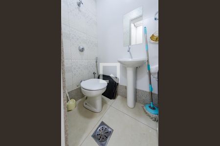 Apartamento à venda com 103m², 3 quartos e 1 vaga Apartamento à venda com 103m², 3 quartos e 1 vagaBanheiro de serviço