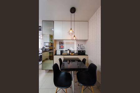 Apartamento à venda com 103m², 3 quartos e 1 vaga Apartamento à venda com 103m², 3 quartos e 1 vagaCozinha