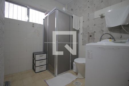 Casa à venda com 230m², 2 quartos e 3 vagasBanheiro 1