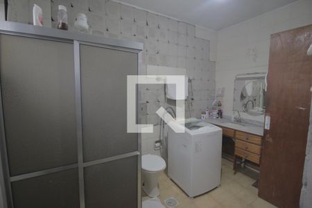 Casa à venda com 230m², 2 quartos e 3 vagasBanheiro 1