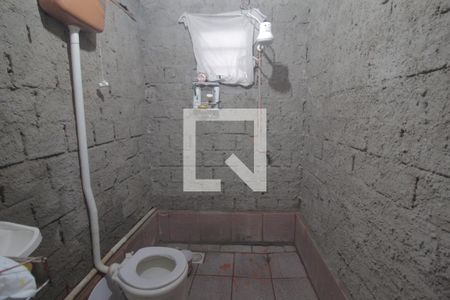 Casa à venda com 230m², 2 quartos e 3 vagasBanheiro de serviço