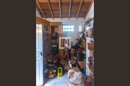 Casa à venda com 239m², 3 quartos e 3 vagas Casa à venda com 239m², 3 quartos e 3 vagasQuarto de serviço