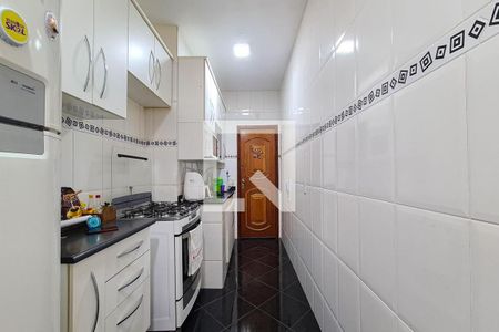Apartamento à venda com 200m², 3 quartos e 2 vagas Apartamento à venda com 200m², 3 quartos e 2 vagasCozinha
