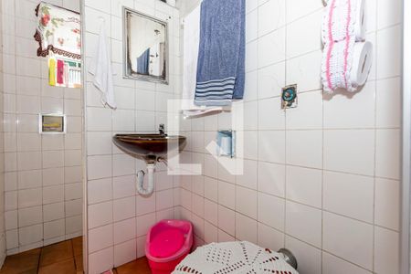 Casa à venda com 175m², 3 quartos e 3 vagasBanheiro Social