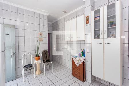 Casa à venda com 175m², 3 quartos e 3 vagasCozinha da casa 2