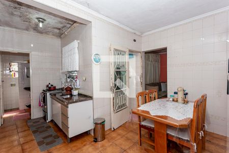 Casa à venda com 175m², 3 quartos e 3 vagasCozinha