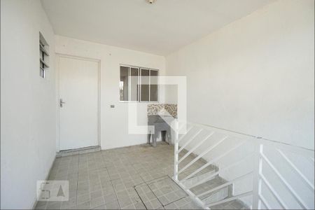 Casa para alugar com 1 quarto, 70m² em Jardim Iva, São Paulo