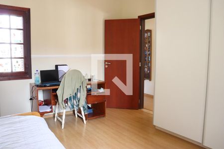 Casa à venda com 299m², 3 quartos e 4 vagasQuarto 1